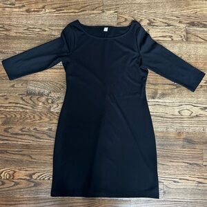 Elegant Black Dress with Three-Quarter Length Sleeves, Large